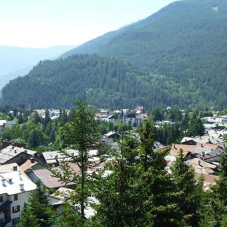 Pensione Bianca Bardonecchia Eksteriør billede