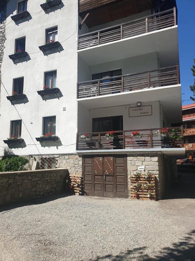 Pensione Bianca Bardonecchia Eksteriør billede